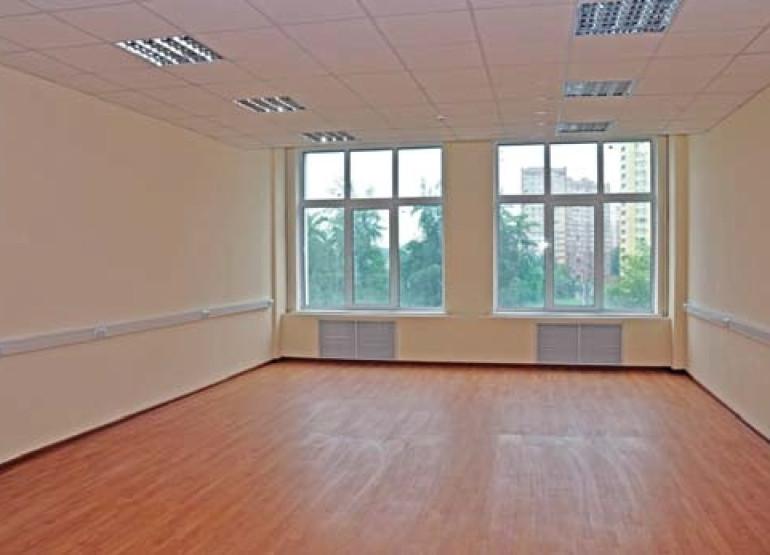 Новый Свет: Вид от метро или ближайшей остановки